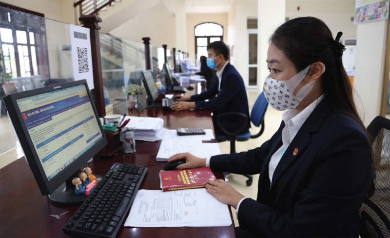 Hệ thống Kho bạc Nhà nước tiếp tục phát triển các hệ thống công nghệ thông tin cung cấp các dịch vụ cho khách hàng giao dịch nhanh chóng, thuận tiện.