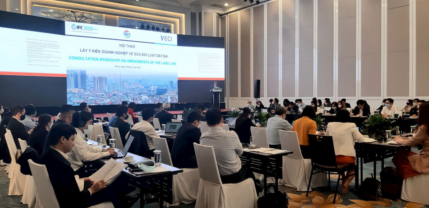 Quang cảnh hội thảo.