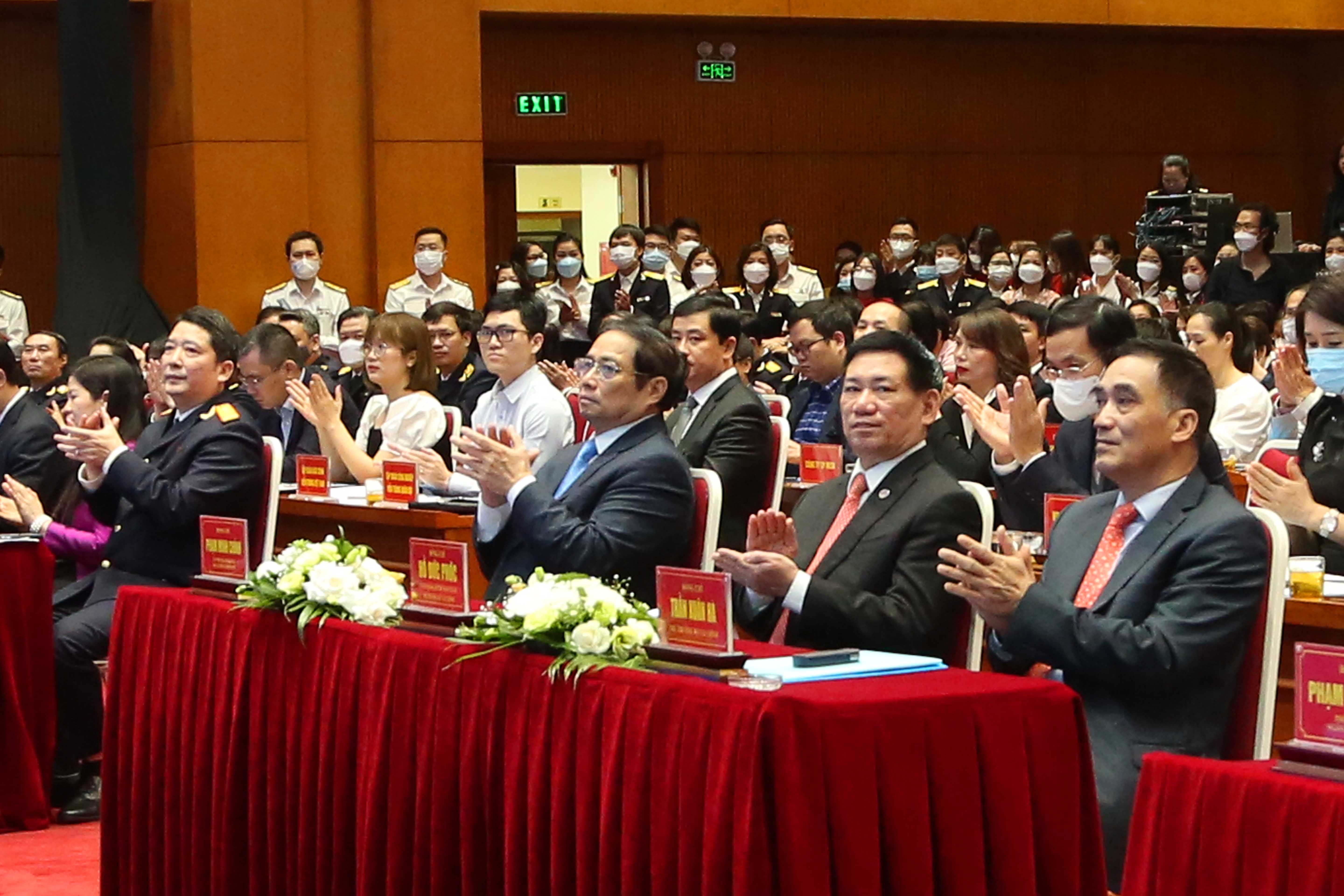 Các đại biểu tham dự Hội nghị.