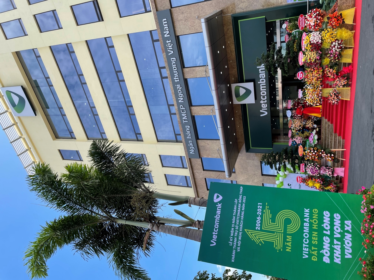 Trụ sở hoạt động mới của Vietcombank Đồng Tháp trong ngày khánh thành