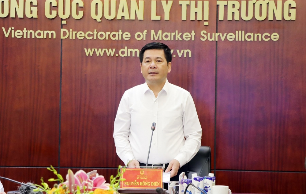 Lực lượng Quản lý thị trường phấn đấu thực hiện 20 chữ vàng