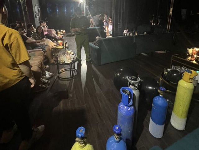 Tăng cường công tác phối hợp giữa các sở, ngành trong phòng ngừa, đấu tranh, xử lý vi phạm liên quan tại cơ sở kinh doanh có điều kiện và dịch vụ nhạy cảm về an ninh trật tự và kinh doanh, sử dụng khí N2O.