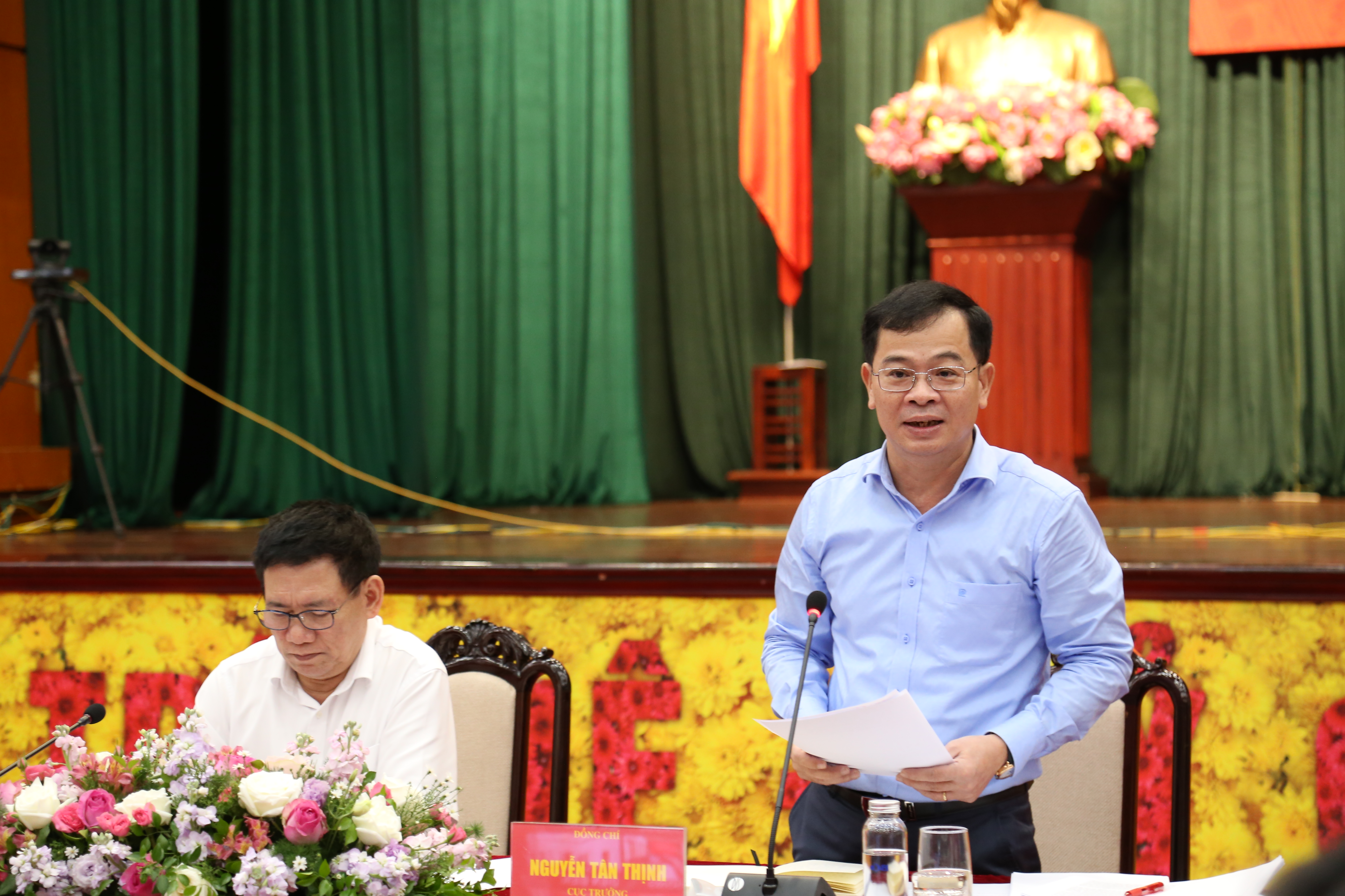 Ông Nguyễn Tân Thịnh - Cục trưởng Cục Quản lý công sản phát biểu tại Hội nghị.