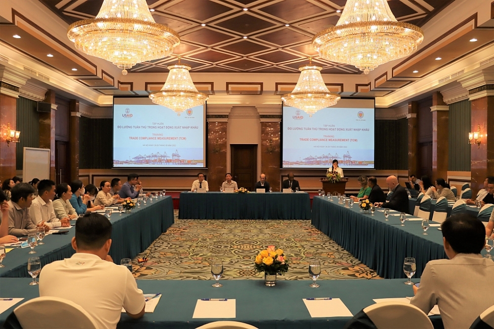 Quang cảnh hội nghị tập huấn đo lường tuân thủ trong hoạt động xuất nhập khẩu.