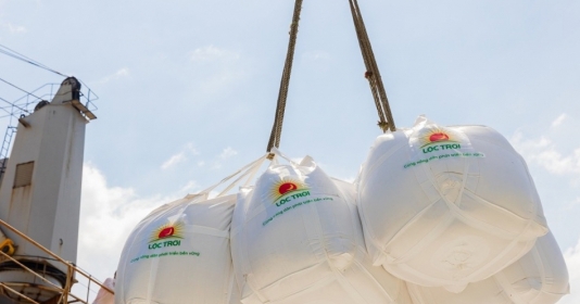 Xuất khẩu gạo dự báo sẽ thuận lợi trong năm 2023. Ảnh LT