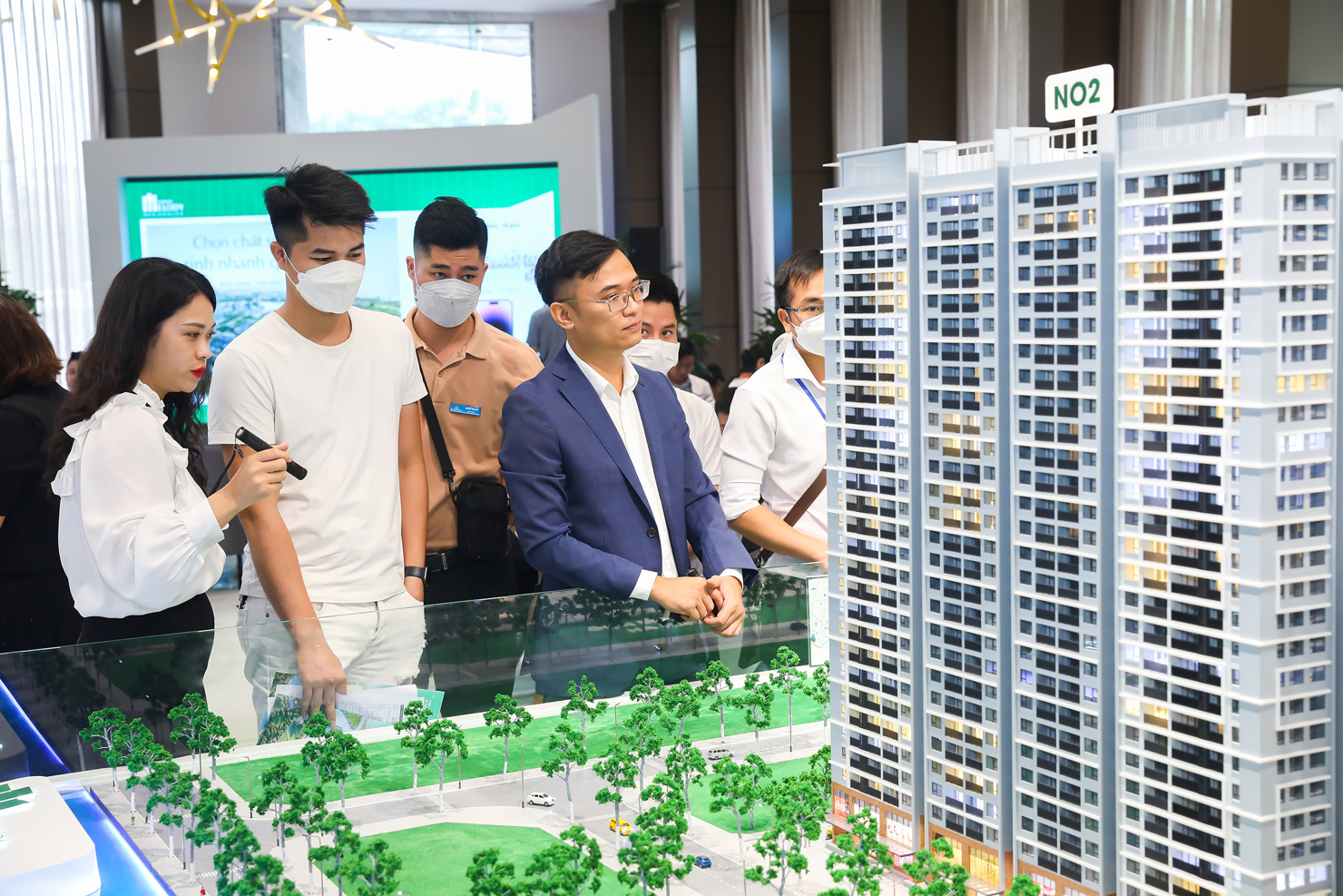 Dự án Hanoi Melody Residences có lượng khách mua tấp nập. Ảnh: Phạm Tú
