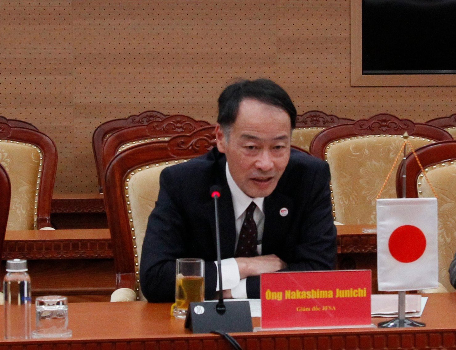 Ông Nakajima Junichi - Giám đốc JFSA chia sẻ kinh nghiệm trong lĩnh vực bảo hiểm và chứng khoán.