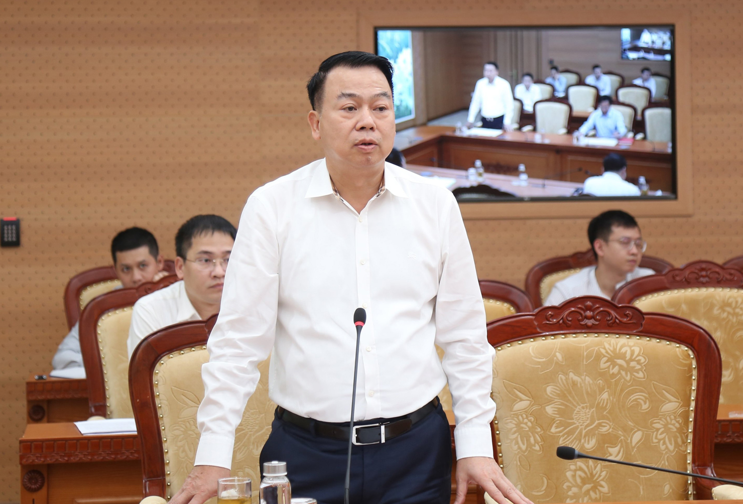 Thứ trưởng Bộ Tài chính Nguyễn Đức Chi chủ trì Hội nghị giao ban. Ảnh: Gia Hân