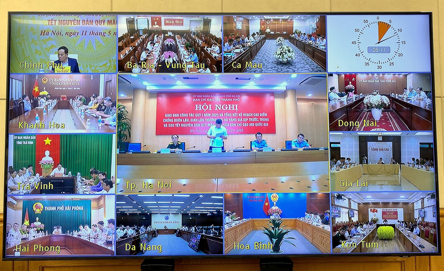 Các điểm cầu địa phương. 