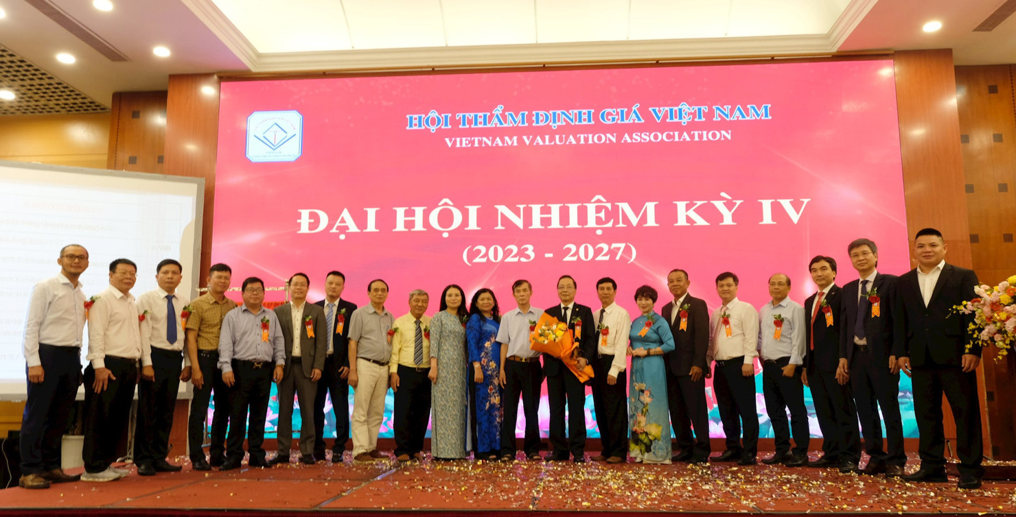Ban Chấp hành Hội Thẩm định giá Việt Nam nhiệm kỳ IV (2023-2027).