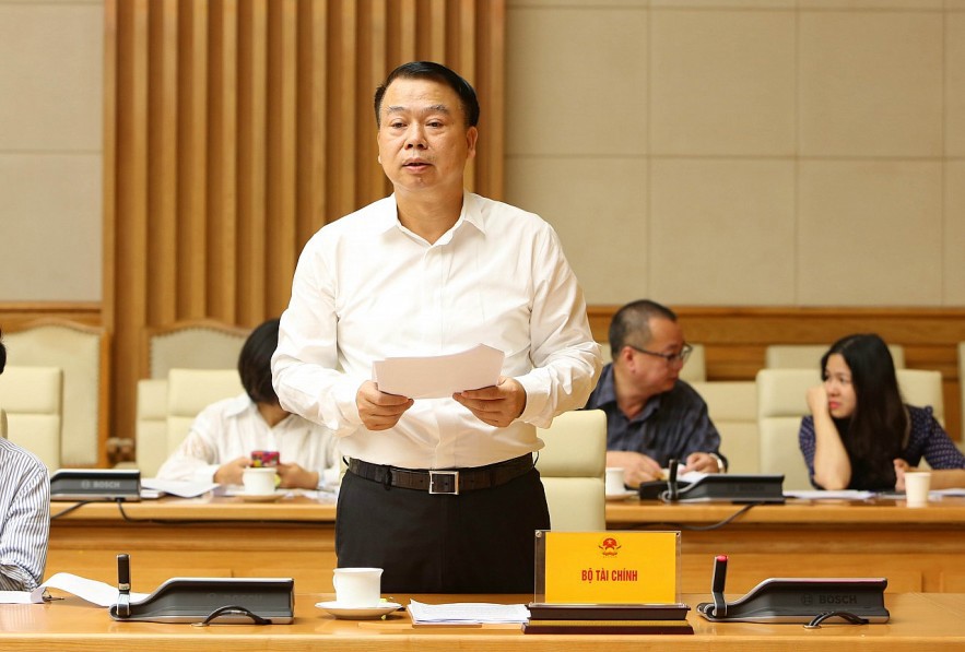 Thứ trưởng Bộ Tài chính Nguyễn Đức Chi phát biểu tại cuộc họp. Ảnh: Đức Minh.