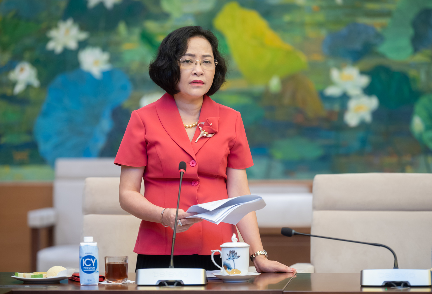 Bà Nguyễn Thị Thanh - Phó Trưởng ban Thường trực Ban Chỉ đạo Đề án phát biểu tại cuộc họp. Ảnh:quochoi.vn