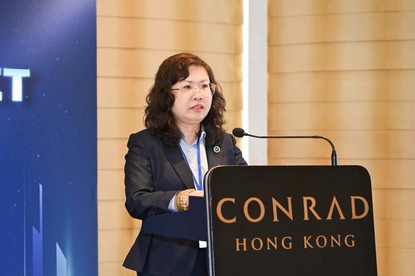 Chủ tịch UBCKNN Vũ Thị Chân Phương phát biểu tại Hội nghị.