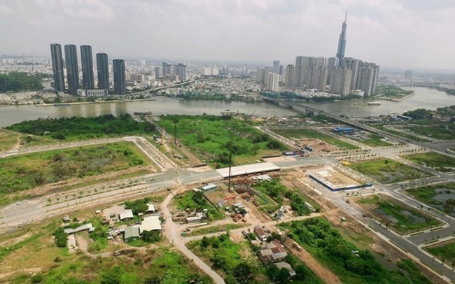 Quy định về thu hồi đất để sử dụng cho mục đích phát triển kinh tế - xã hội vì lợi ích quốc gia, công cộng trong Luật Đất đai năm 2013 còn bộc lộ một số vấn đề.