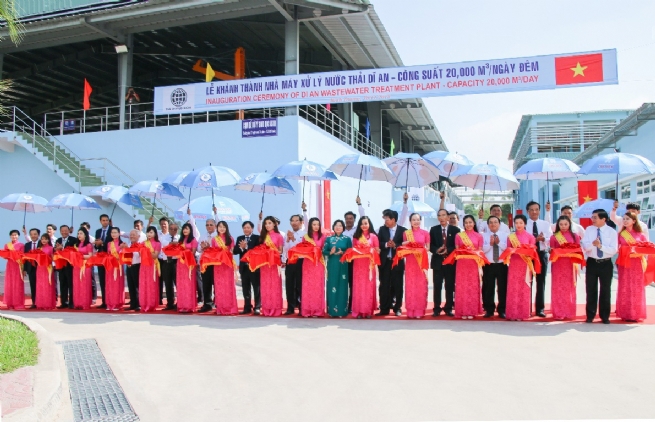 Lễ khánh thành Nhà máy xử lý nước thải Dĩ An - công suất 20.000m/ngày đêm do BIWASE làm chủ đầu tư.