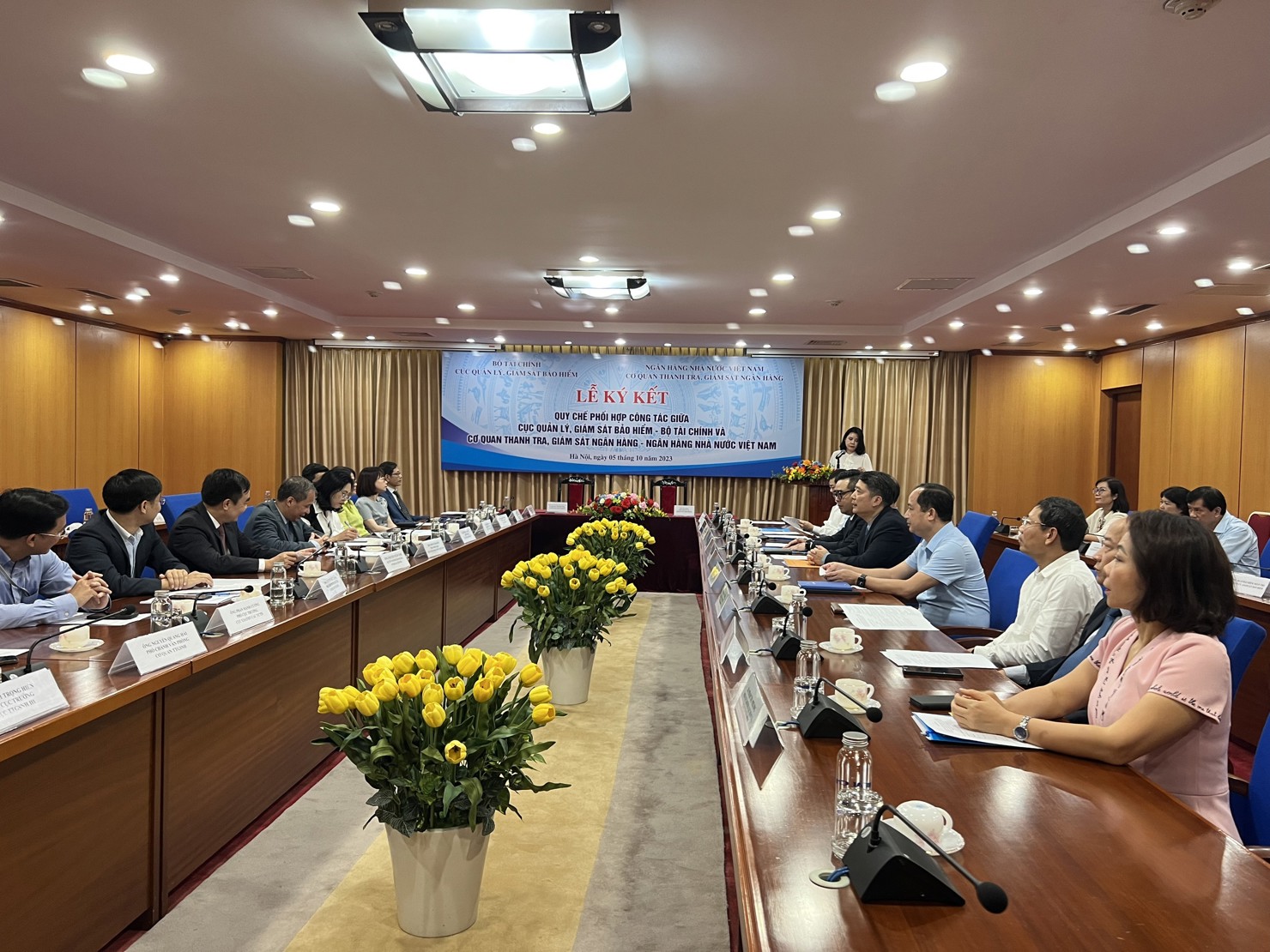 Toàn cảnh Lễ ký kết. 