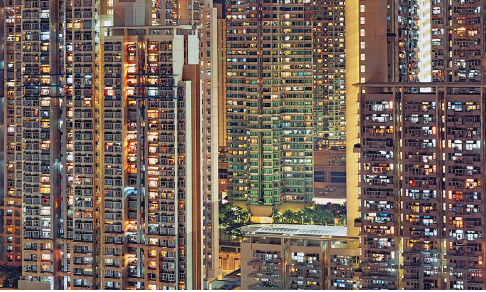 Người dân nước giàu giờ đây cũng giảm mạnh chi tiêu vào các hoạt động giải trí bên ngoài gia đình.