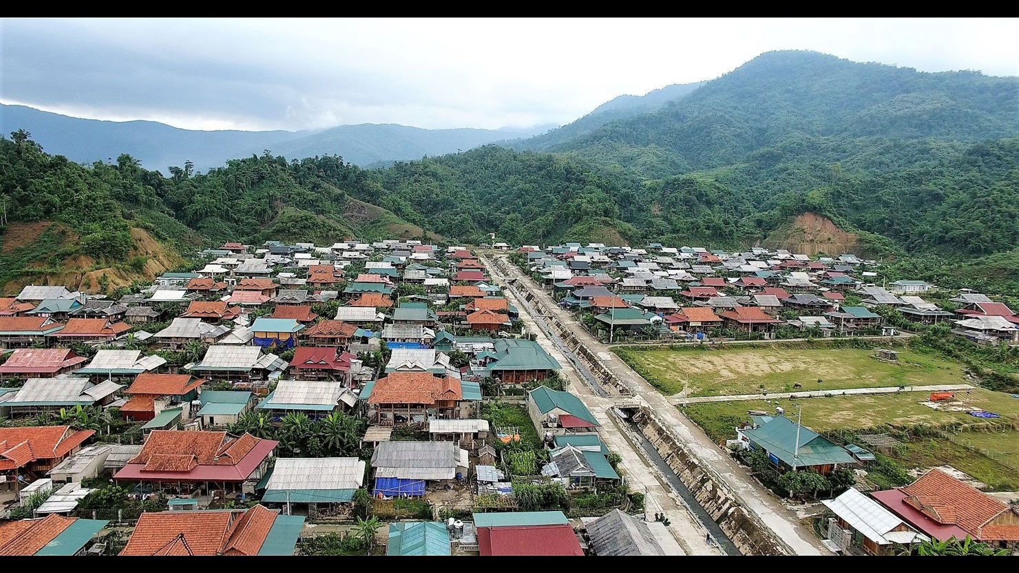 Đến năm 2022, còn 28/39 điểm tái định cư có tỷ lệ hộ nghèo cao hơn 10% (mục tiêu của Đề án dưới 10%). Ảnh minh họa