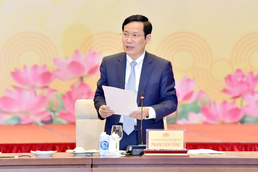 Chủ tịch VCCI Phạm Tấn Công phát biểu tại buổi gặp mặt. Ảnh: Lâm Hiển