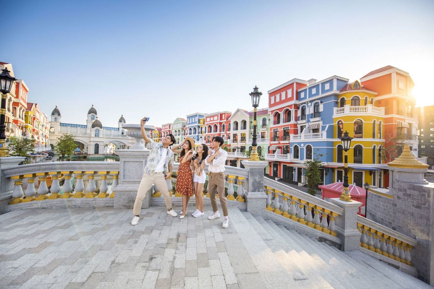 Phú Quốc là điểm du lịch luôn thu hút giới trẻ. Ảnh: VHF.