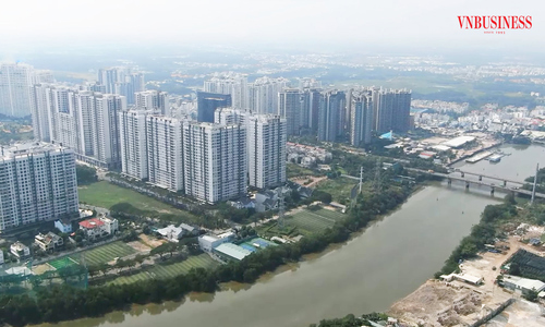 Không ít nhà đầu tư buộc phải bán cắt lỗ căn hộ vì dùng đòn bẩy tài chính quá nặng (Ảnh minh họa: HN).