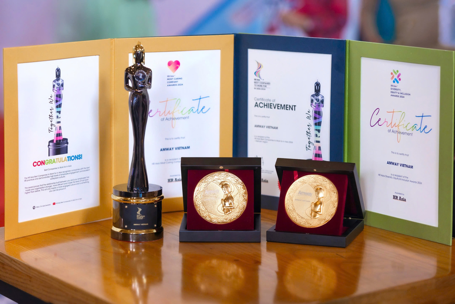 Amway Việt Nam xuất sắc được vinh danh tại hai hạng mục đặc biệt 