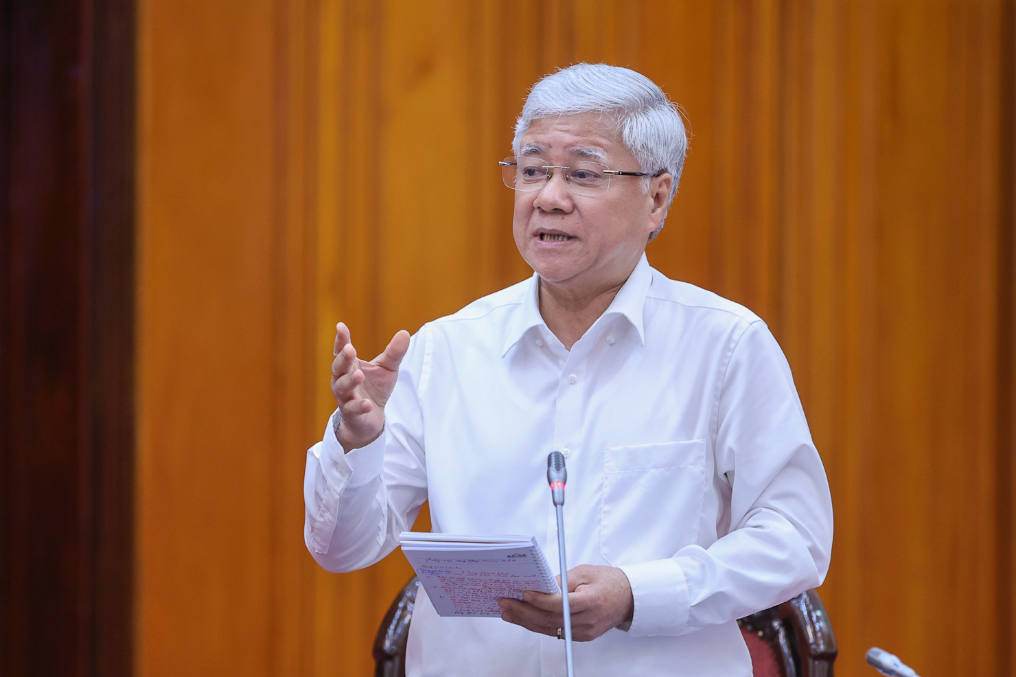 Chủ tịch Ủy ban Trung ương Mặt trận Tổ quốc Việt Nam Đỗ Văn Chiến phát biểu tại buổi làm việc. Ảnh: VGP/Nhật Bắc  