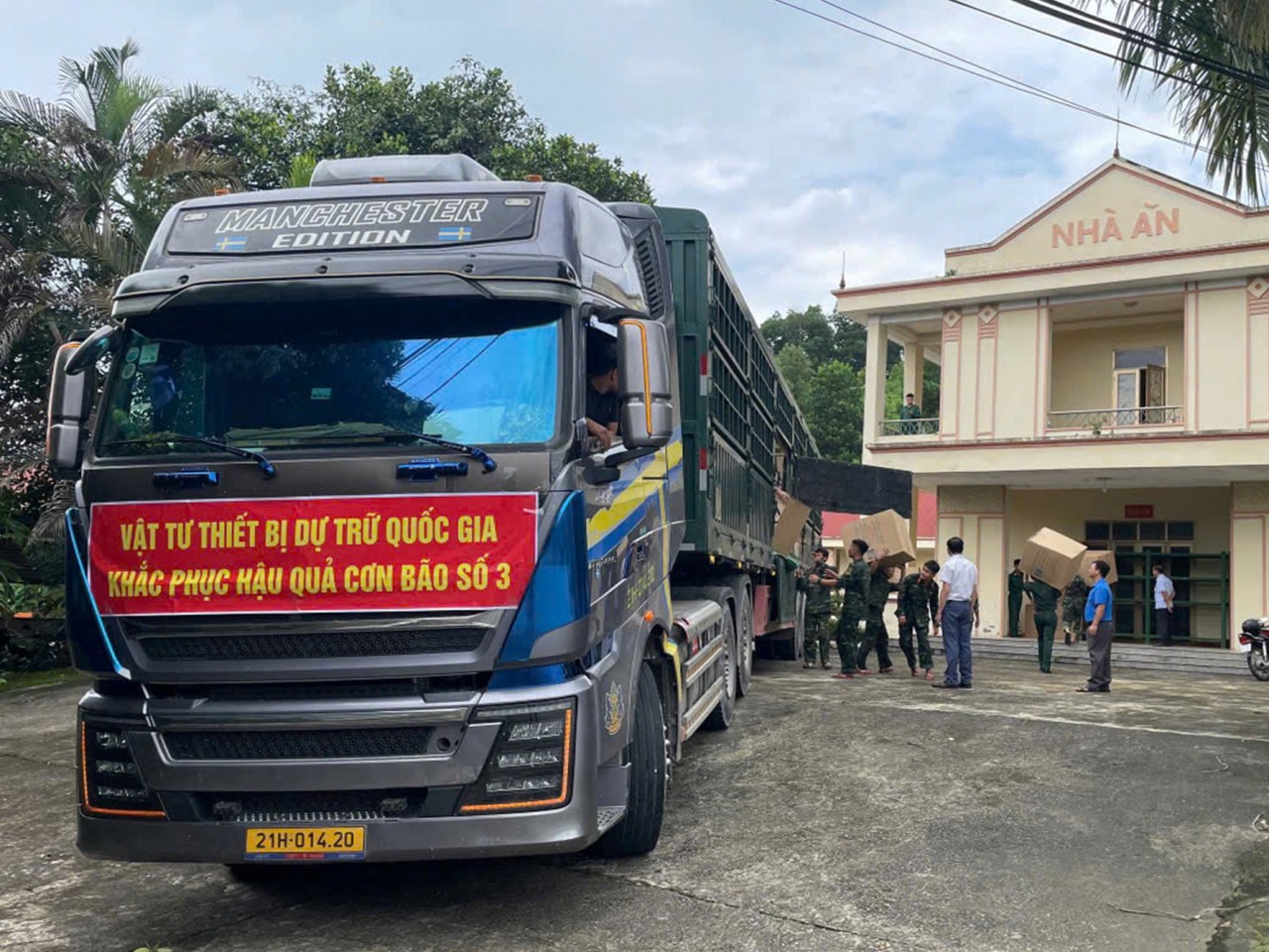 Các Cục DTNN khu vực đã khẩn trương xuất cấp vật tư, trang thiết bị cho các địa phương, đảm bảo số lượng, thời gian quy định.