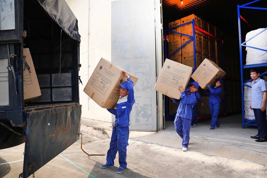 Ngành DTNN đã kịp thời xuất cấp lương thực, vật tư, trang thiết bị cho các địa phương để hỗ trợ người dân khắc phục thiệt hại do cơn bão số 3 gây ra.