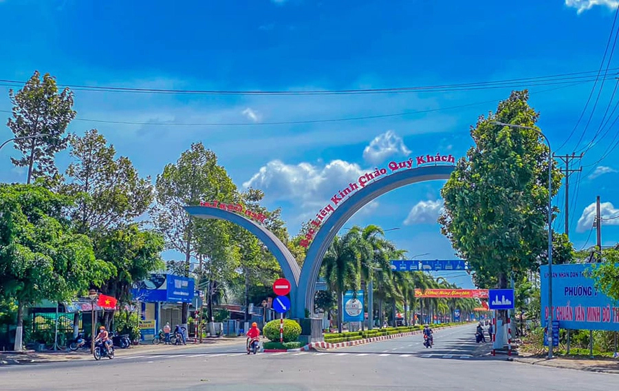 Cục Thuế tỉnh Bạc Liêu tăng cường thực hiện các chính sách miễn, giảm thuế, gia hạn, hoàn thuế... nhằm giúp doanh nghiệp vượt qua khó khăn, khôi phục sản xuất kinh doanh.