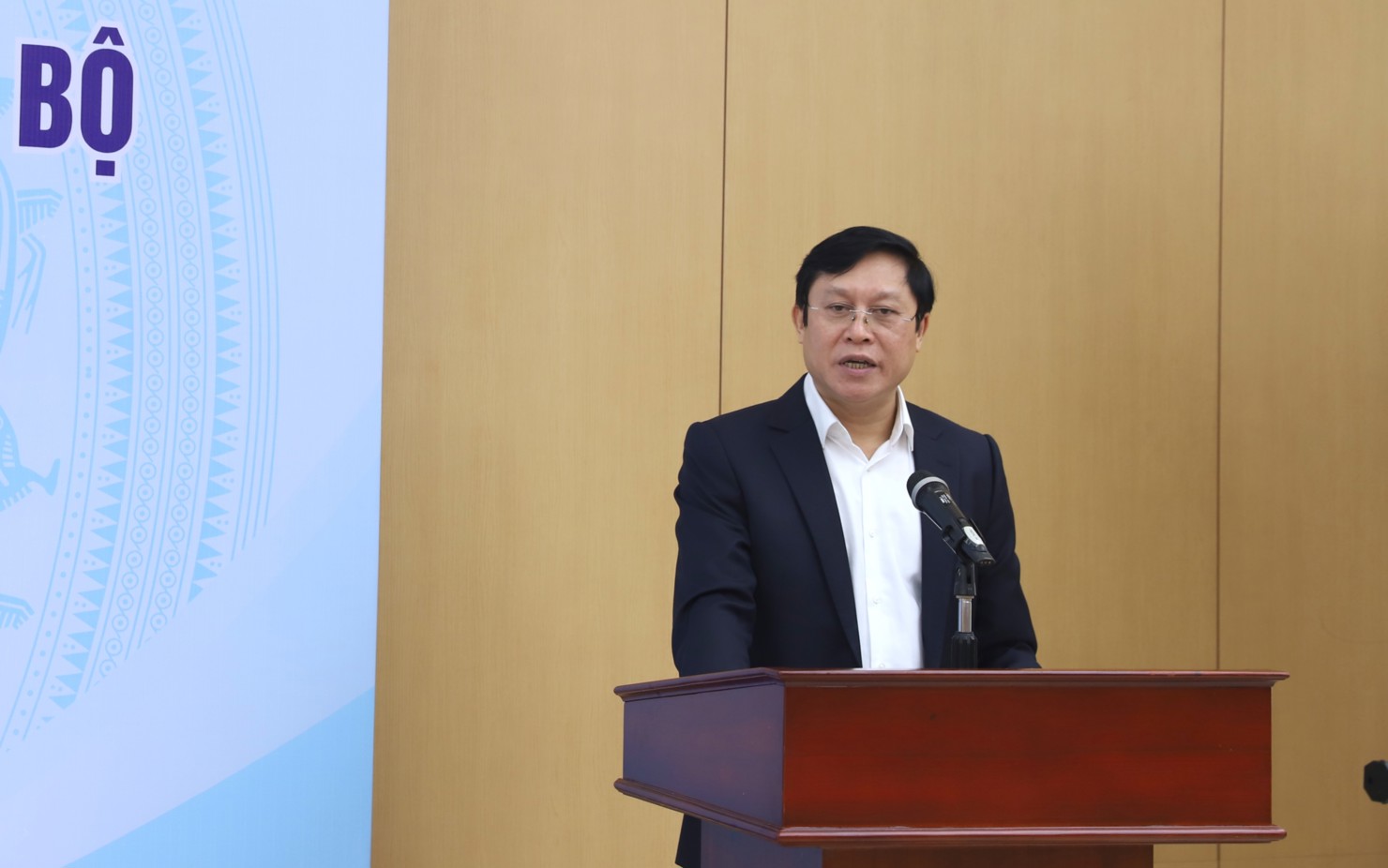 Ông Nguyễn Đức Thọ - Phó Cục trưởng cục Kế hoạch - Tài chính phát biểu tại Hội nghị.