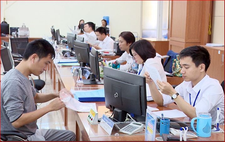 Các bộ, ngành, địa phương công bố, công khai kịp thời, đầy đủ, chính xác các TTHC để đội ngũ cán bộ, công chức và người dân, doanh nghiệp biết, thực hiện.
