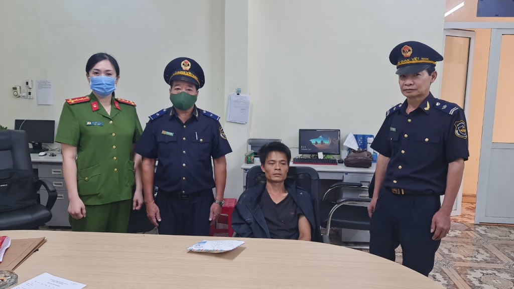 Hải quan Cao Bằng chủ trì bắt giữ nhiều vụ mua bán trái phép ma túy.