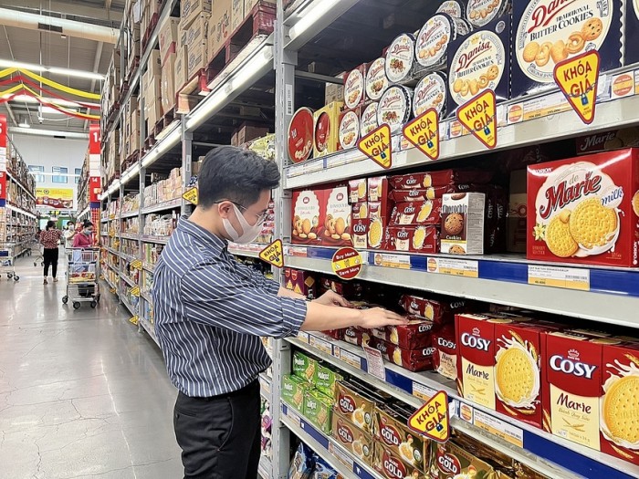 Tăng cường giám sát việc thực hiện các biện pháp kê khai giá, niêm yết giá