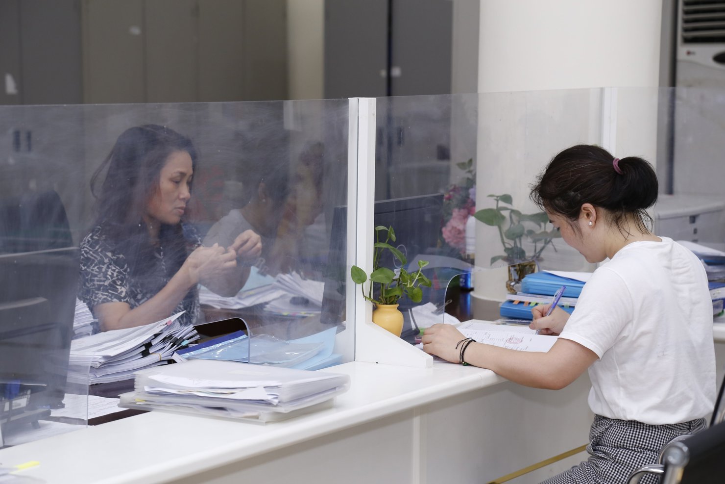 Quá trình chuyển đổi sang mô hình mới được KBNN triển khai đồng bộ và chặt chẽ.