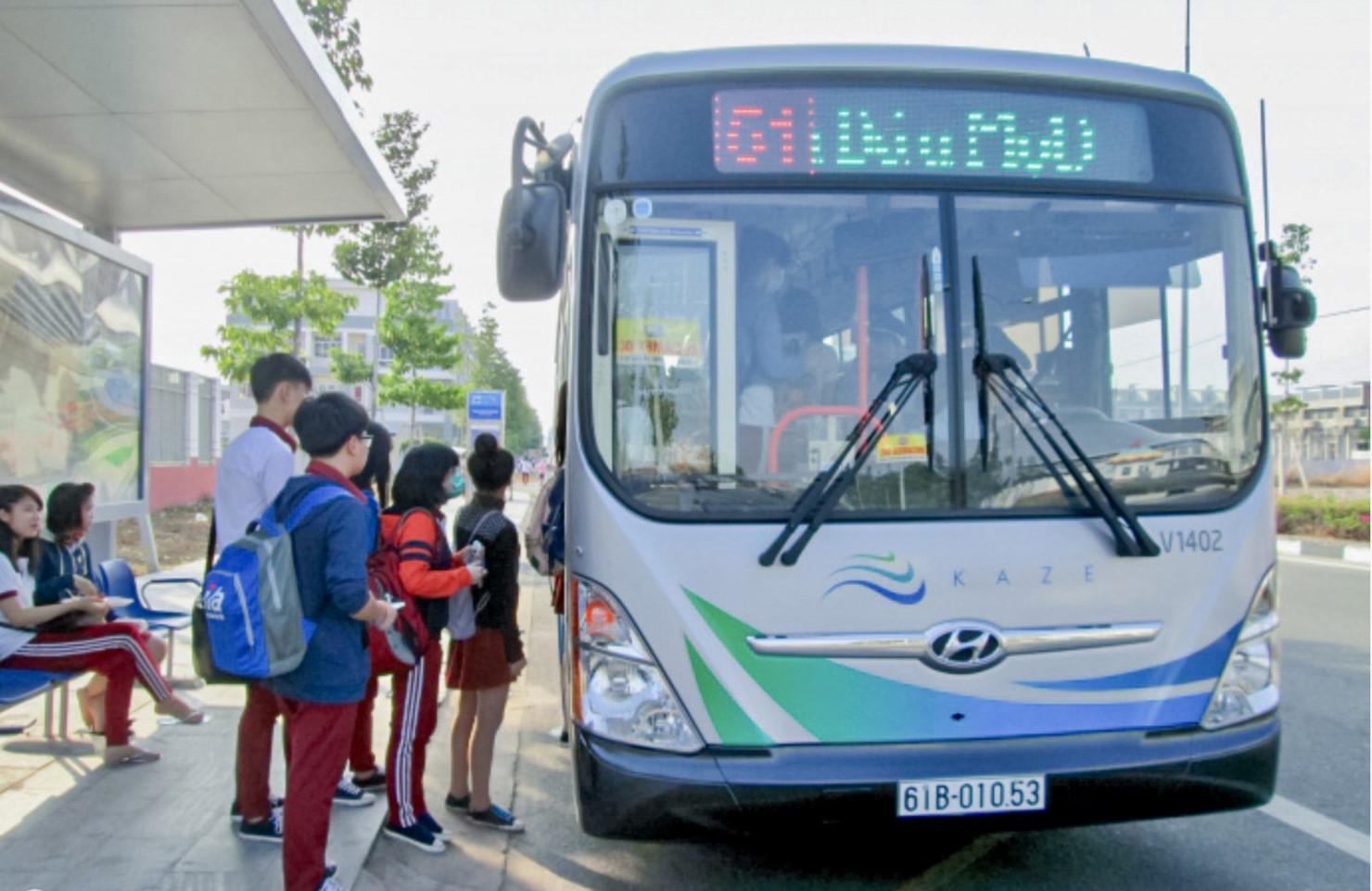 Bộ Tài chính sẽ hoàn thiện quy định chi tiết về thuế giá trị gia tăng với phương tiện vận chuyển hành khách công cộng. Ảnh: Internet.