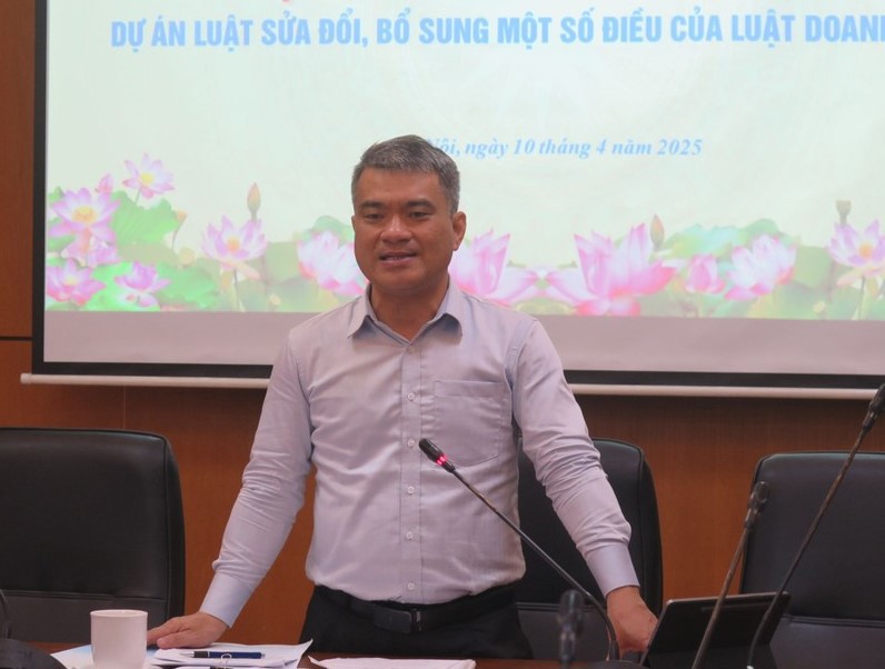 Thứ trưởng Nguyễn Thanh Tú Nguyễn Thanh Tú phát biểu tại cuộc họp của Hội đồng thẩm định. Ảnh: MOJ.