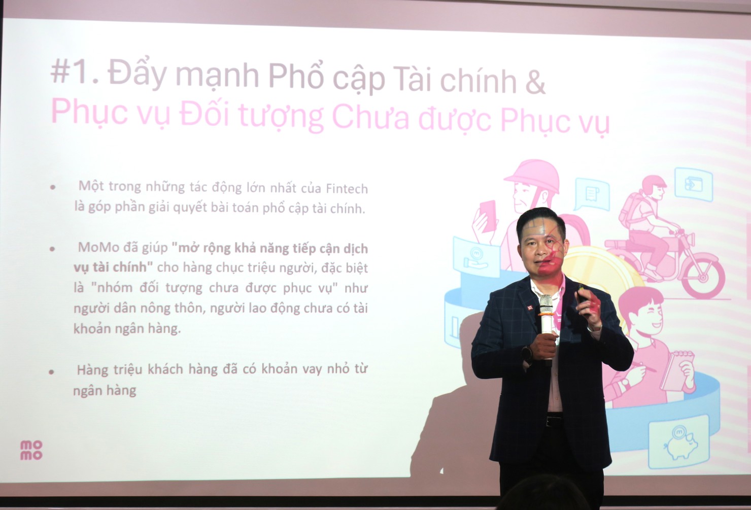Ông Nguyễn Bá Diệp, Đồng sáng lập Tập đoàn công nghệ tài chính MoMo dự báo giá trị giao dịch Fintech được kỳ vọng tăng từ 16,62 tỷ USD năm 2024 lên 41,76 tỷ USD vào năm 2029. Ảnh: Đức Mỹ