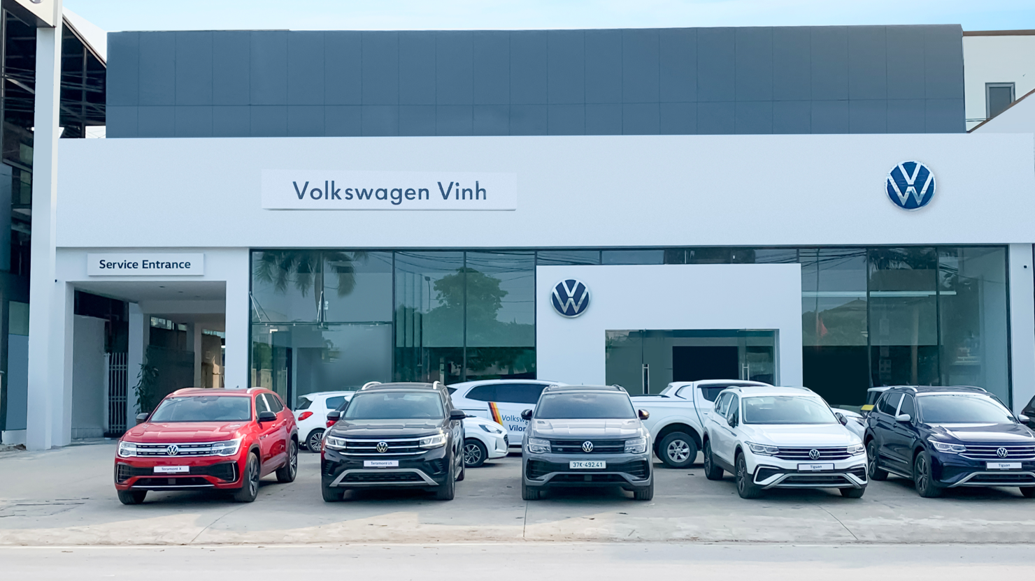 Volkswagen Việt Nam đánh dấu bước phát triển trong việc mở rộng hệ thống đại lý và mang những sản phẩm, dịch vụ chất lượng đến rộng rãi hơn với khách hàng.