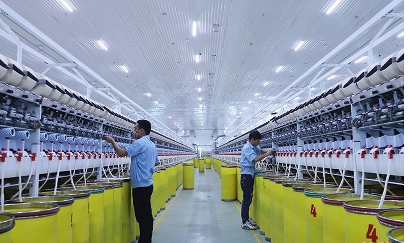 Hoạt động sản xuất tại Công ty CP Sợi Nghệ Tĩnh.