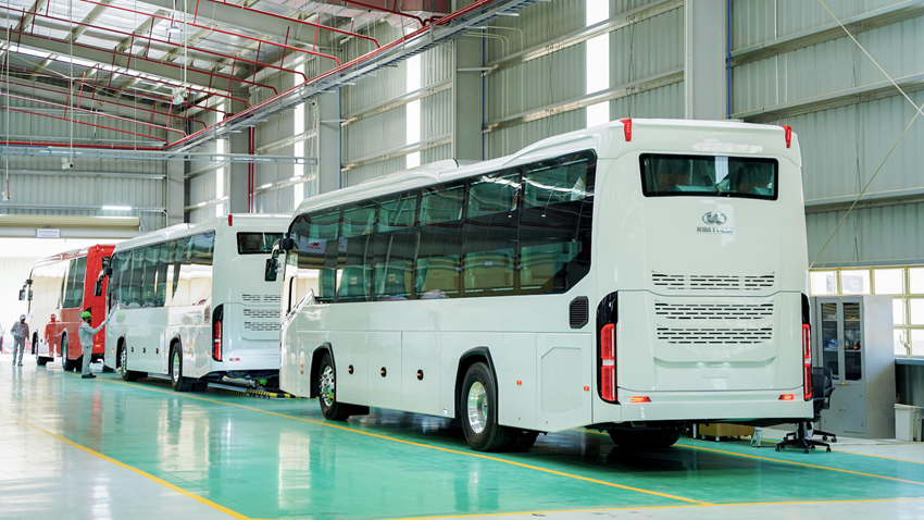 Quy trình kiểm định xe tại Nhà máy sản xuất Kim Long motor.