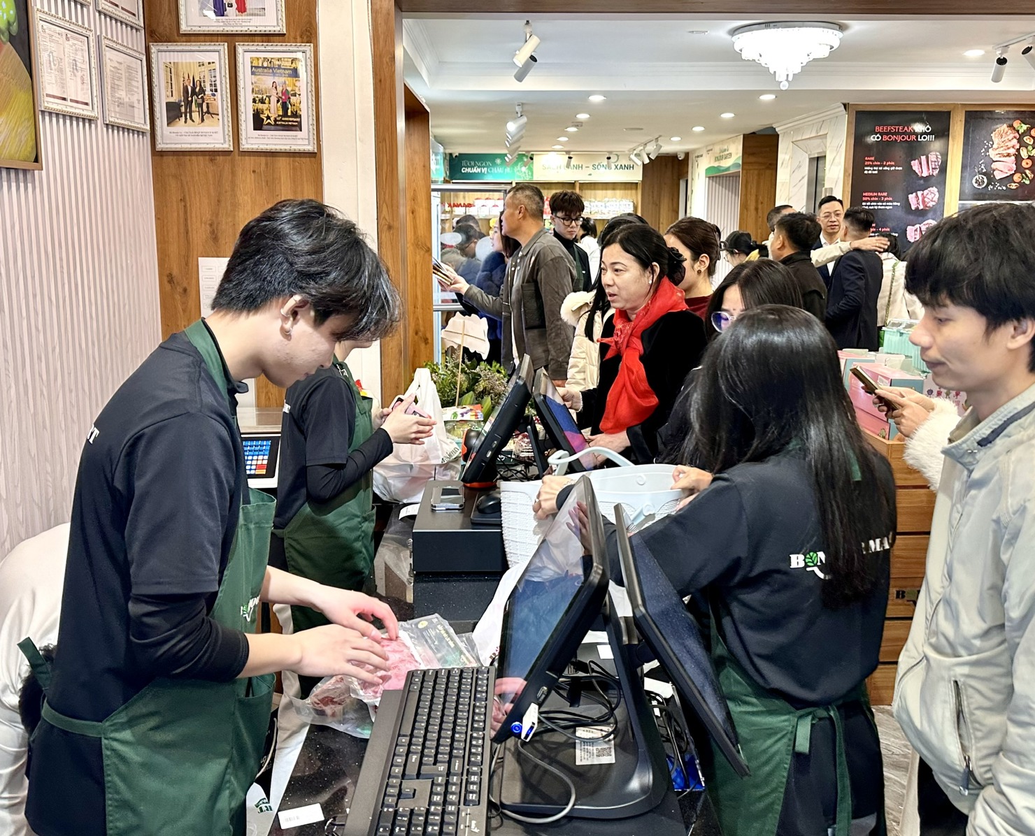 Không để xảy ra thiếu hàng, sốt giá, đảm bảo mục tiêu kiểm soát lạm phát. Ảnh minh hoạ: H.Dịu