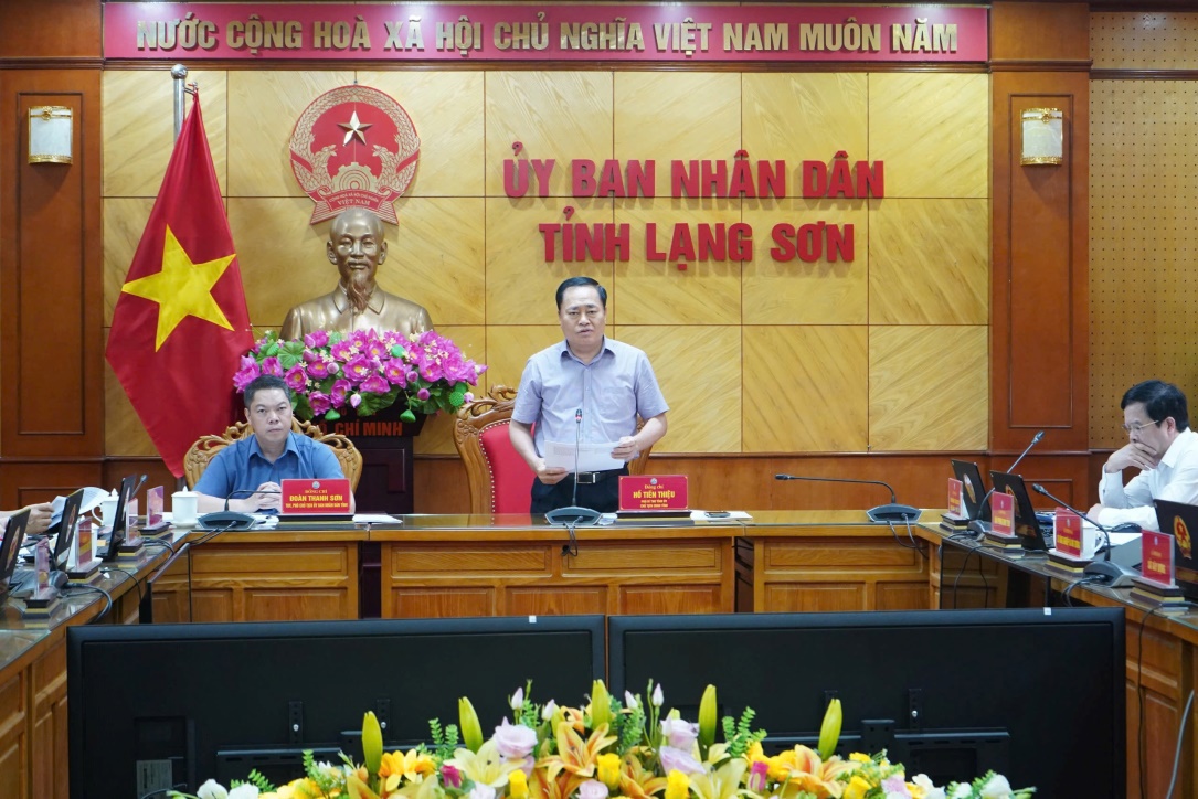 Ông Hồ Tiến Thiệu, Chủ tịch UBND tỉnh Lạng Sơn,  Trưởng Ban Chỉ đạo xây dựng KKT cửa khẩu Đồng Đăng – Lạng Sơn phát biểu kết luận tại Hội nghị sơ kết công tác 6 tháng đầu năm, triển khai nhiệm vụ 6 tháng cuối năm 2025 của Ban Chỉ đạo xây dựng Khu kinh tế cửa khẩu Đồng Đăng – Lạng Sơn 