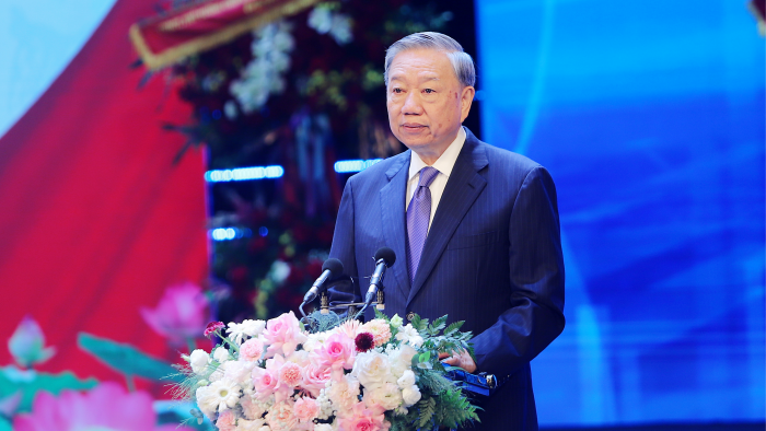 80 năm - Vinh quang Công an nhân dân Việt Nam