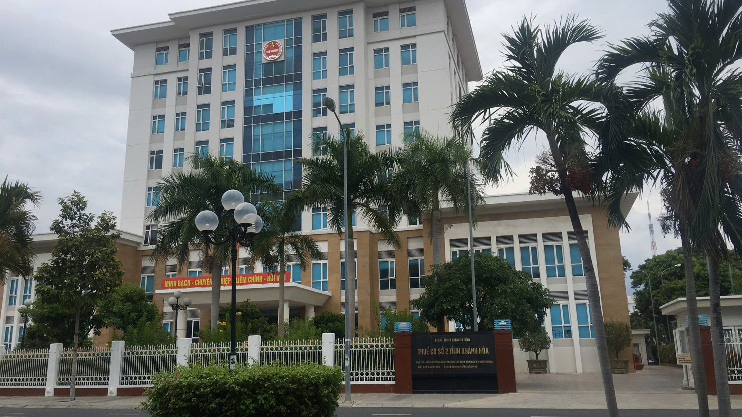 Trụ sở Thuế tỉnh Khánh Hòa. Ảnh: Trí Vũ