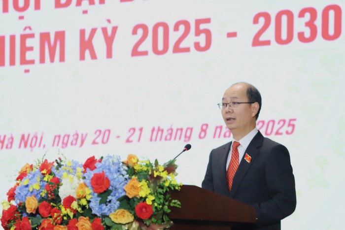 Xây dựng, hoàn thiện thể chế pháp luật tài chính đáp ứng yêu cầu phát triển nhanh, bền vững