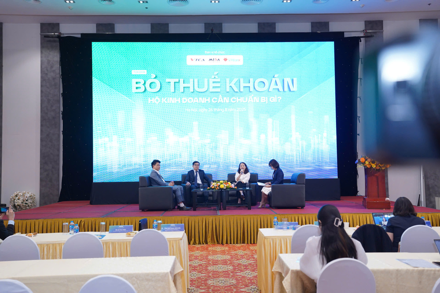 Toàn cảnh Hội thảo.