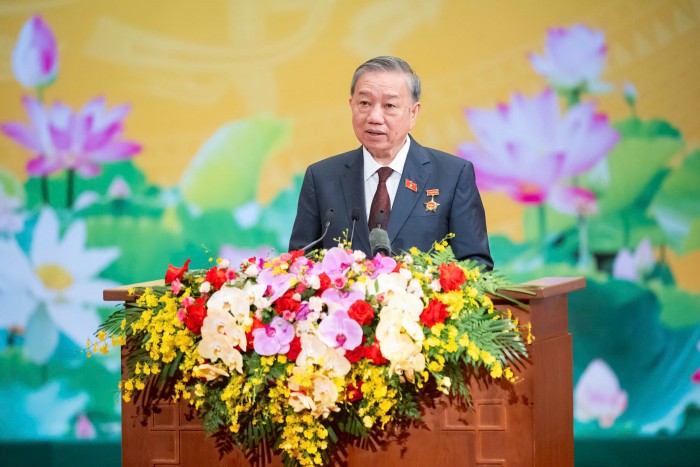 Quốc hội phải đi trước về thể chế, dám quyết định những vấn đề khó, chưa có tiền lệ