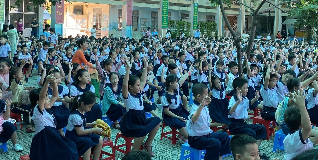 Sở GD&ĐT TP.Hồ Chí Minh hướng dẫn cụ thể các khoản thu trong năm học 2025-2026 cho các trường học công lập. Ảnh: Lê Văn