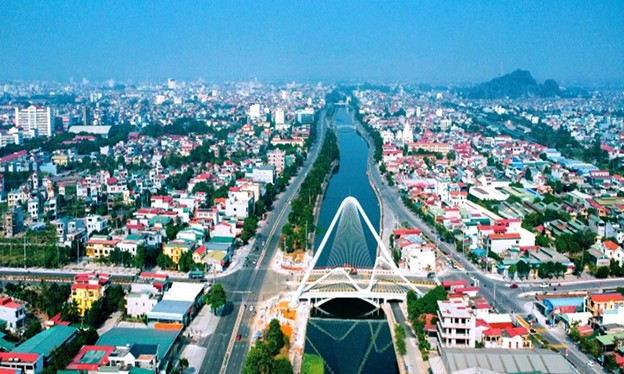 Bộ mặt đô thị trung tâm phường Hoa Lư, tỉnh Ninh Bình. Ảnh: Đức Nghĩa.